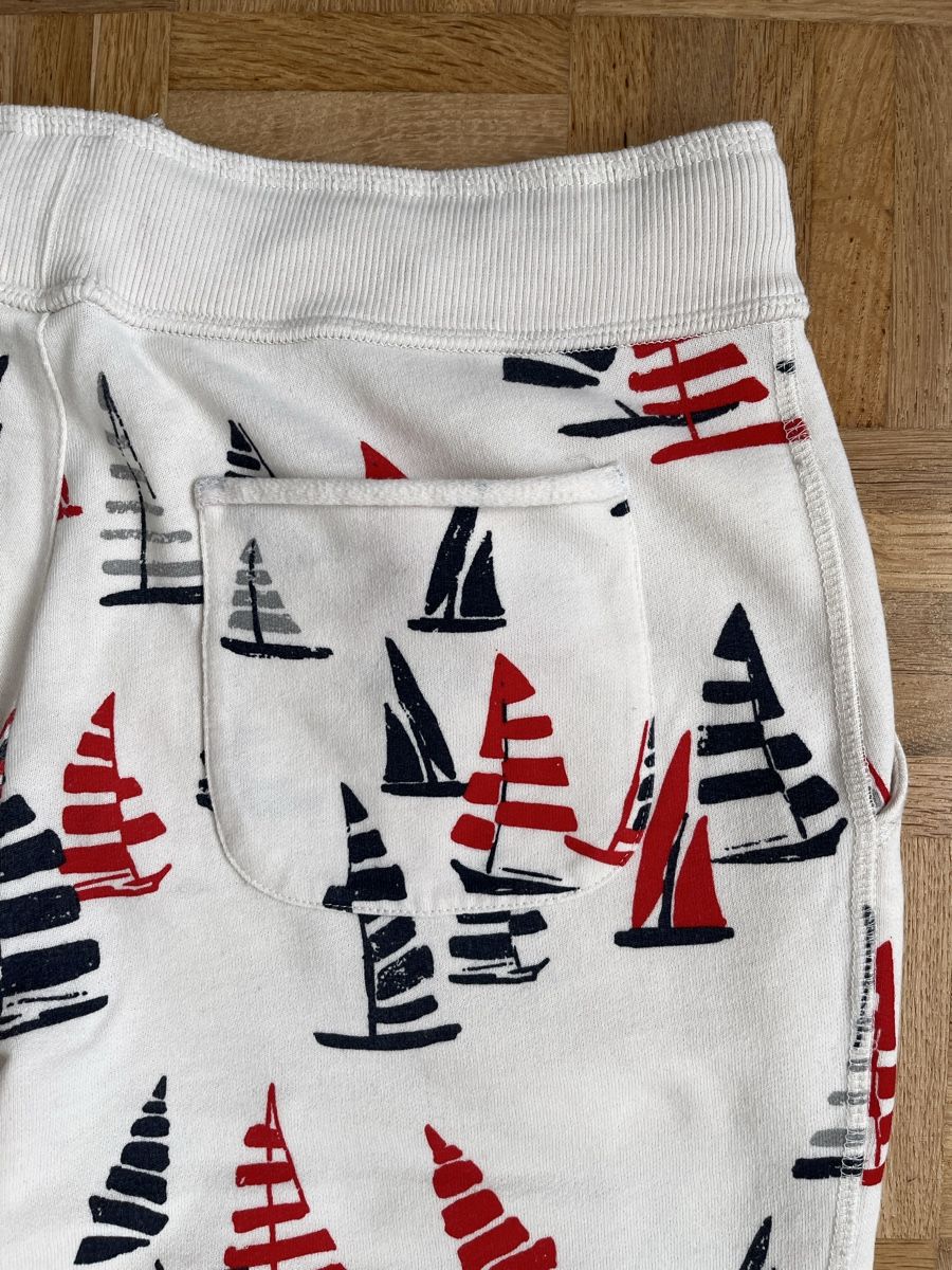 Pantaloni: JUVIA Sweatpants Gr. M – Usato da Zürich venduto da Kleanthy 5