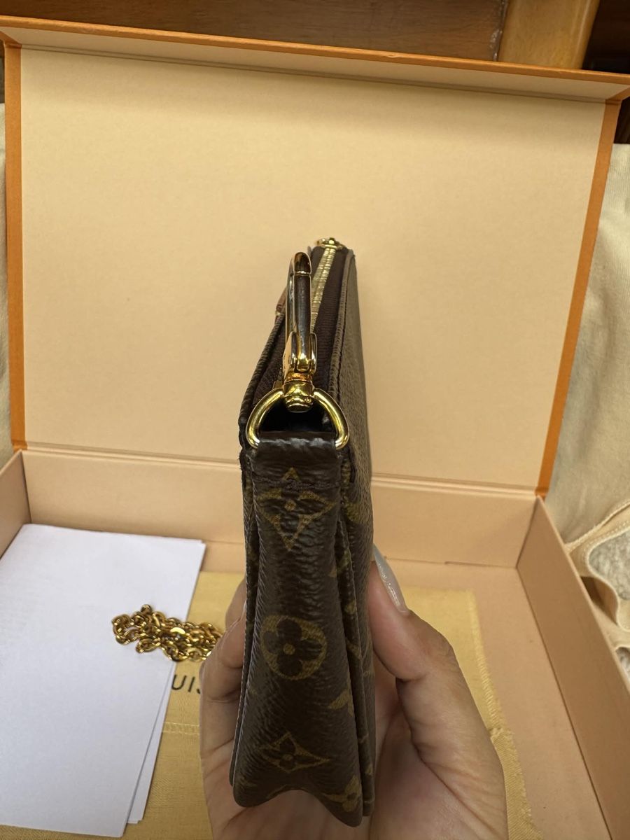 Louis Vuitton Borse da donna: Louis Vuitton Multi Pochette mittelgroße Tasche – Usato da Widnau venduto da Pukpan_99 2