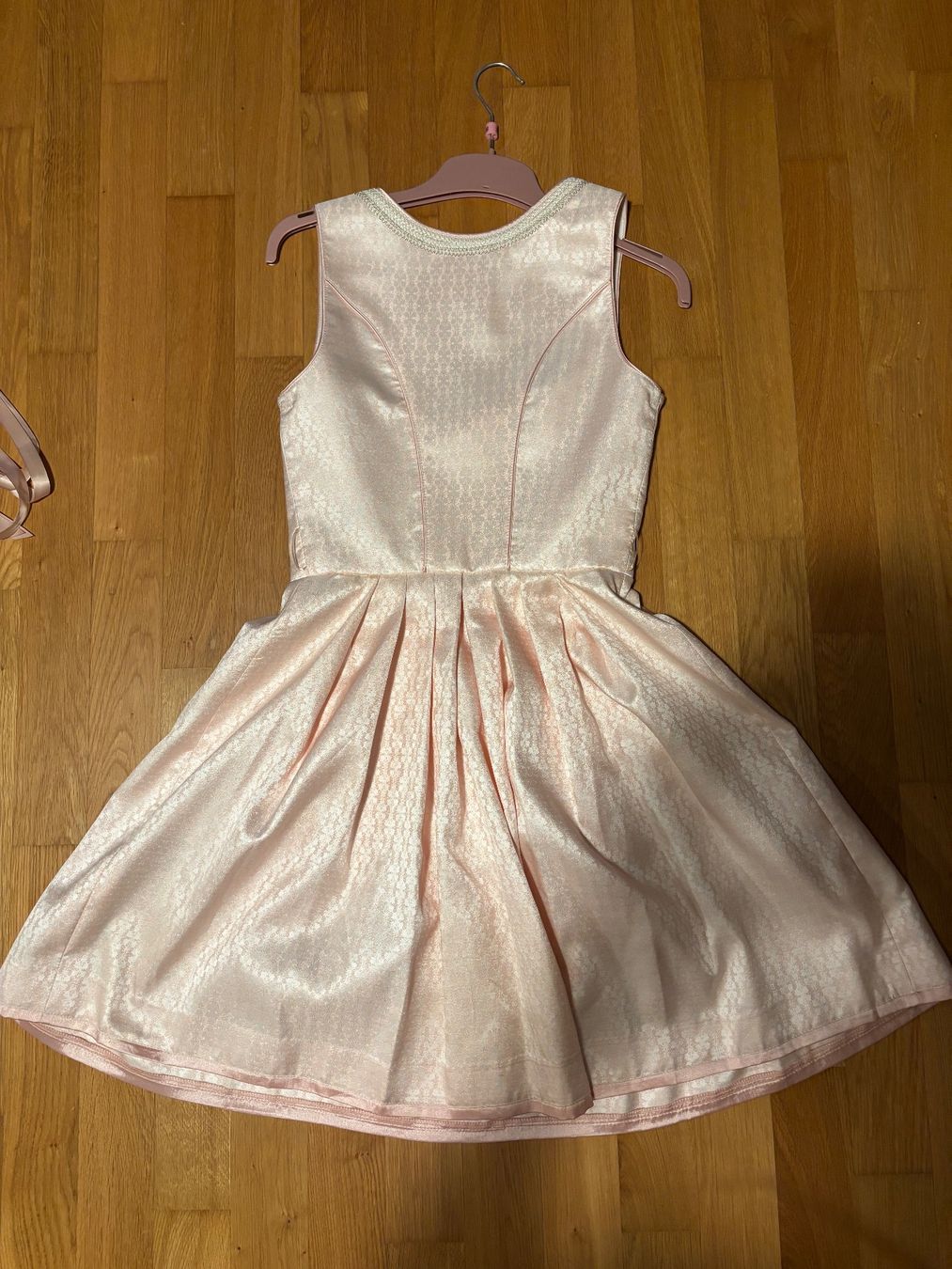 Krüger Vestiti: Krüger Dirndl Rosa Grösse 36 – Usato da Lenzburg venduto da ang_ly5t 3