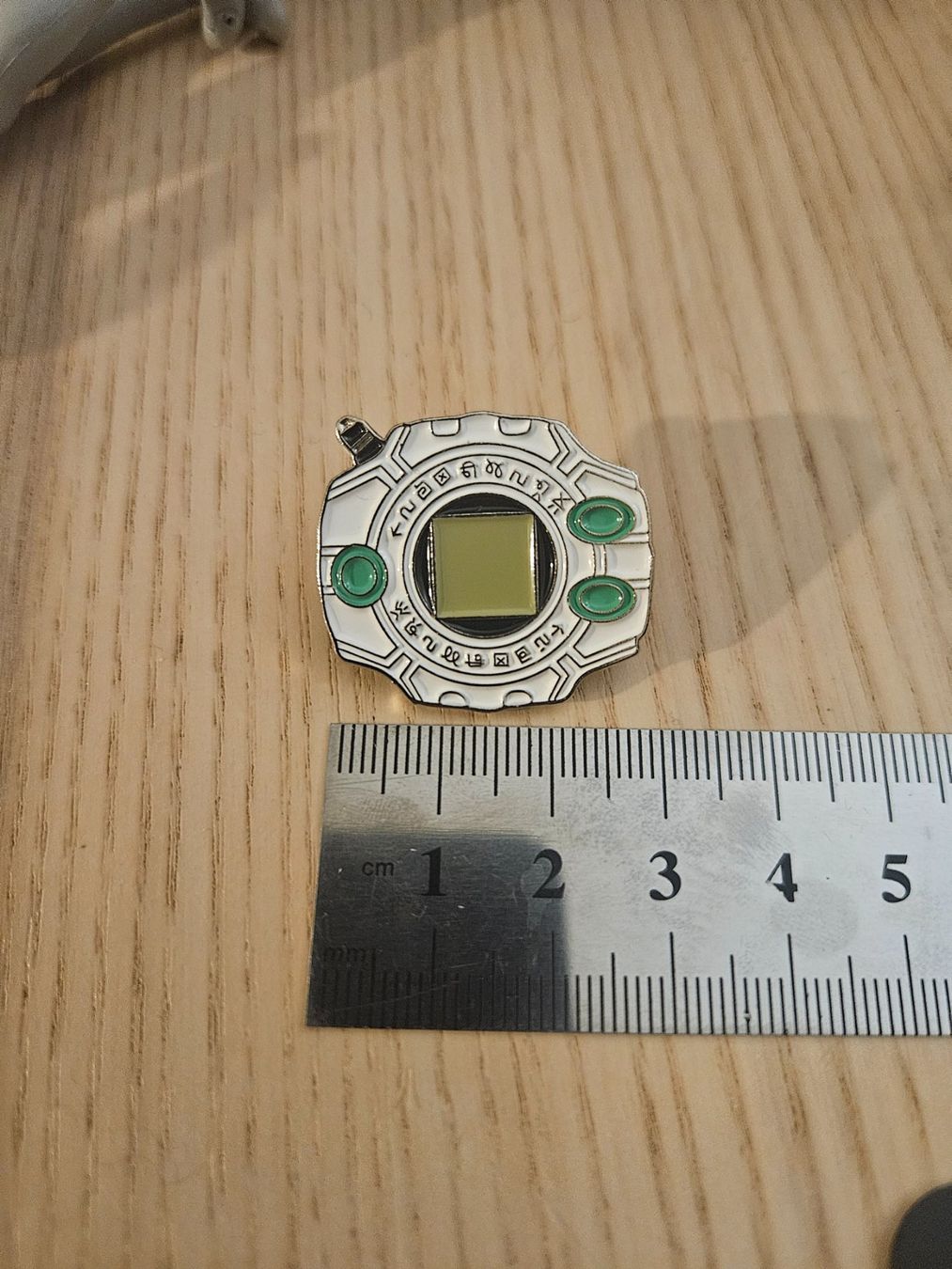 Plaquettes & Badges: Digimon Digital Device - Pin Badge Anstecker – D'occasion à Luzern par Lucan_Valerius