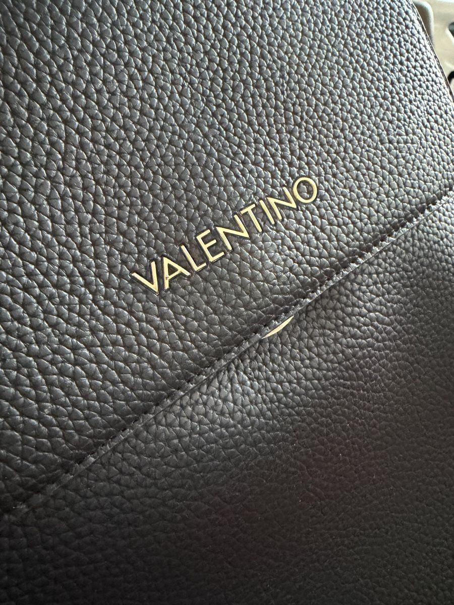 Zaini: Valentino Rucksack Schwarz- Top Zustand – Nuovo (secondo la descrizione) da Pratteln venduto da sponiin 2