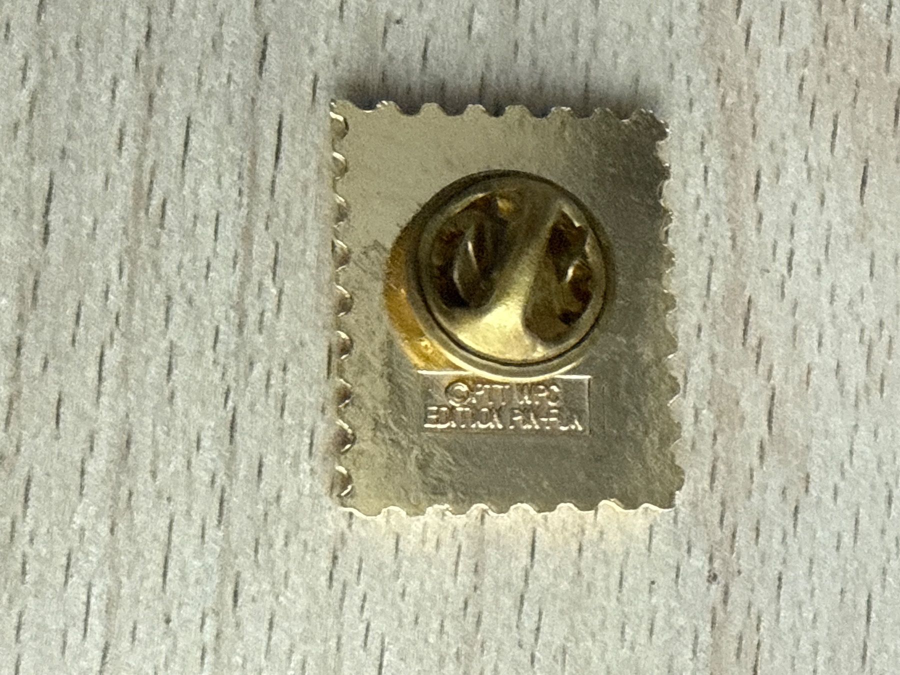 Plaquettes & Badges: Pin Briefmarke – D'occasion à Glattbrugg par Schweigmatt 1