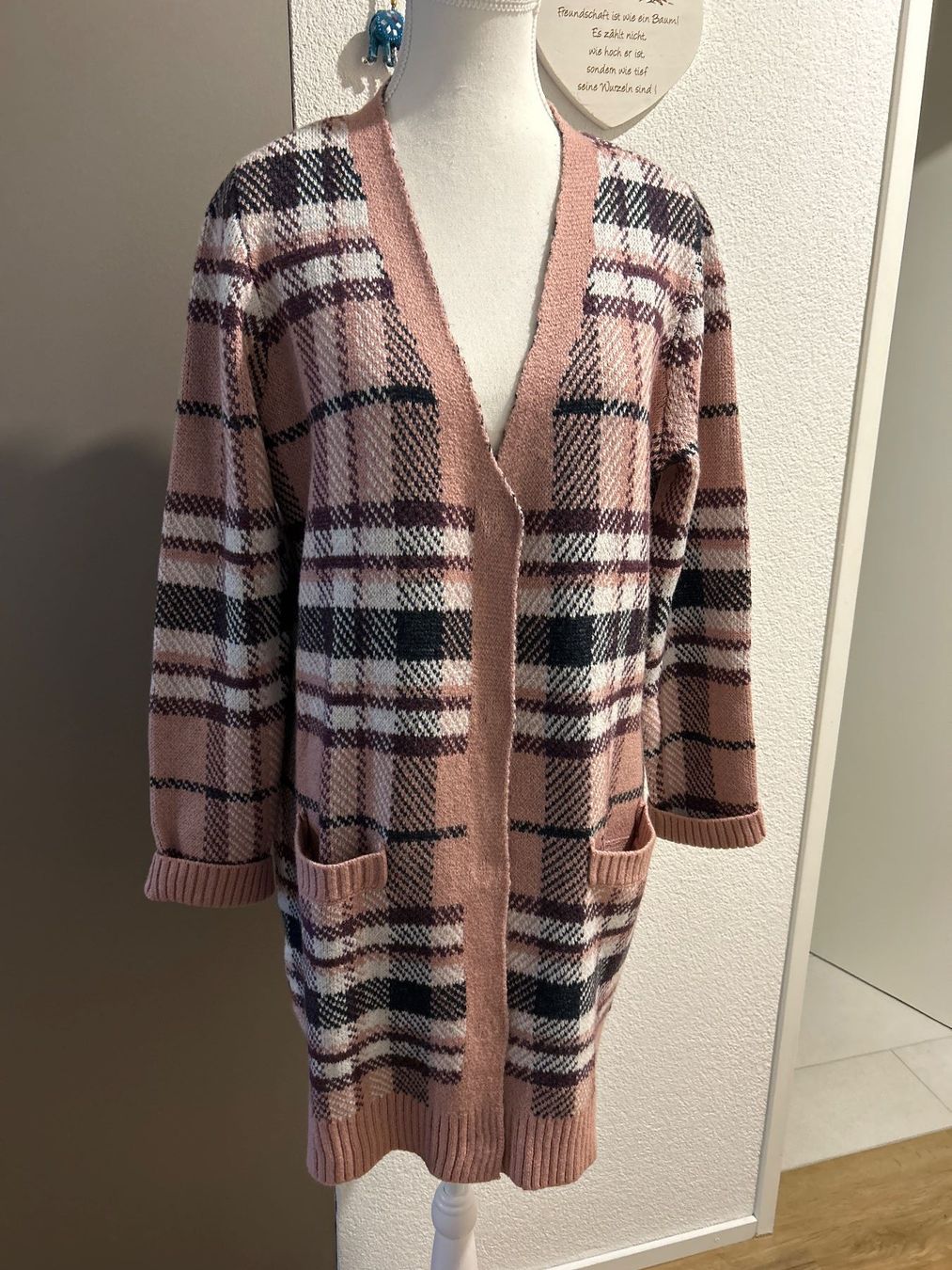 Giacche: Lange Strickjacke im Karomuster von Multiblu G. 40 – Nuovo (secondo la descrizione) da Brunnen venduto da Nala2929 1