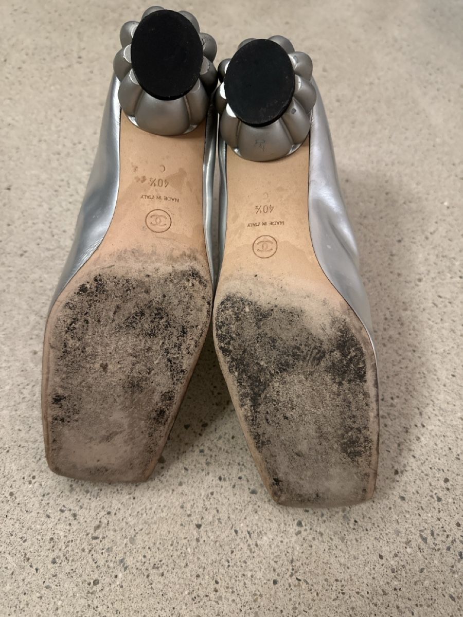 Chanel Scarpe da donna: Chanel Stiefel Silber Gr. 40! – Usato da Hausen AG venduto da Nah5yj 1