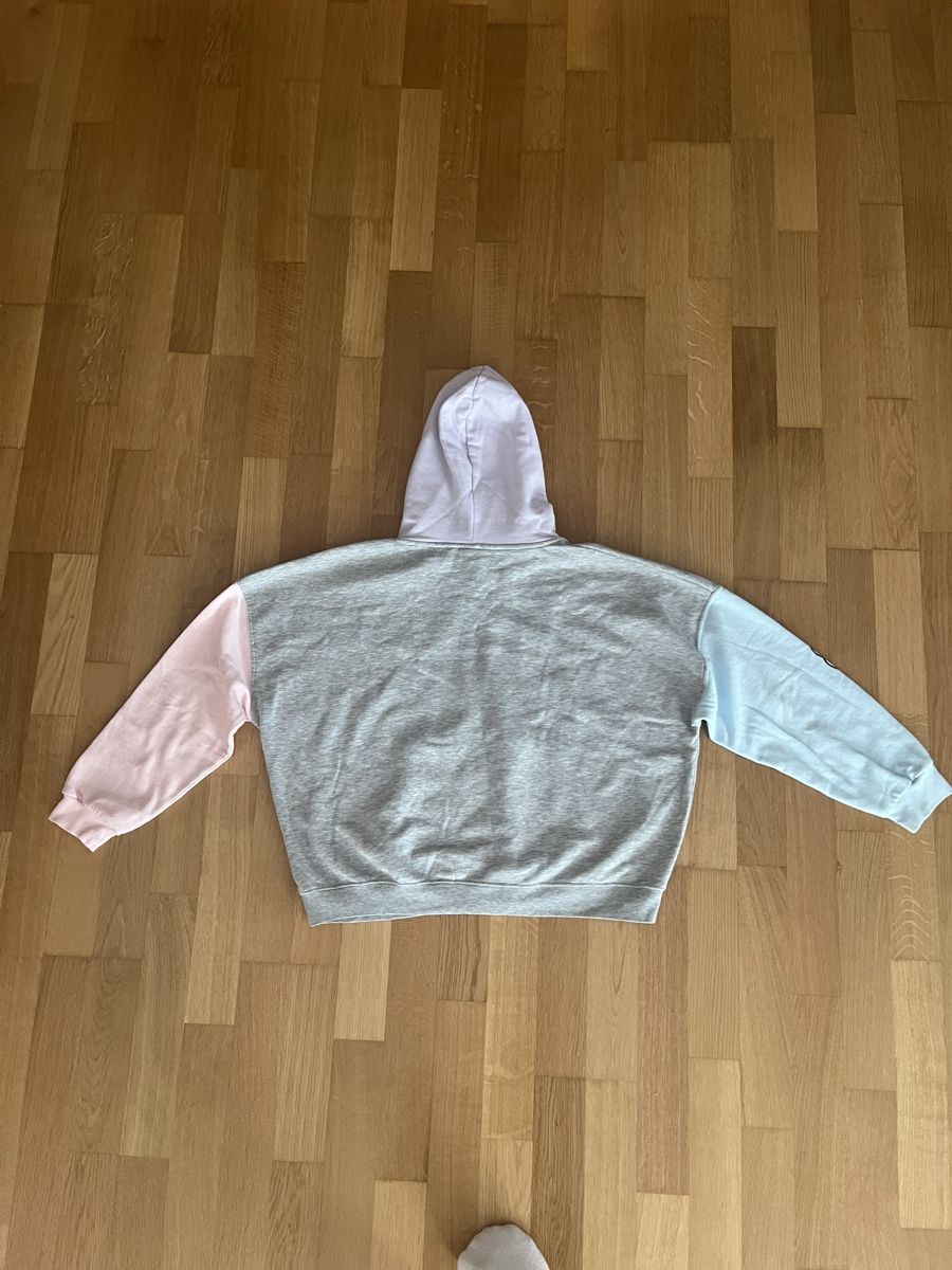 Maglioni & Felpe: Smiley World Pullover Hoodie mit Print – Usato da Naters venduto da mar_fp7t 4