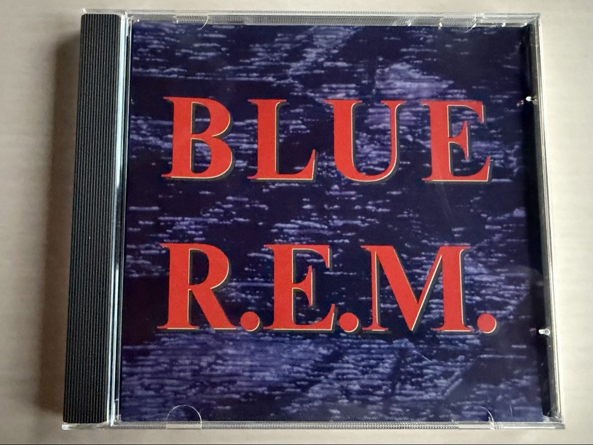 CD: CD R.E.M. Blue  – Usato da Oberried Brienz venduto da Chyara