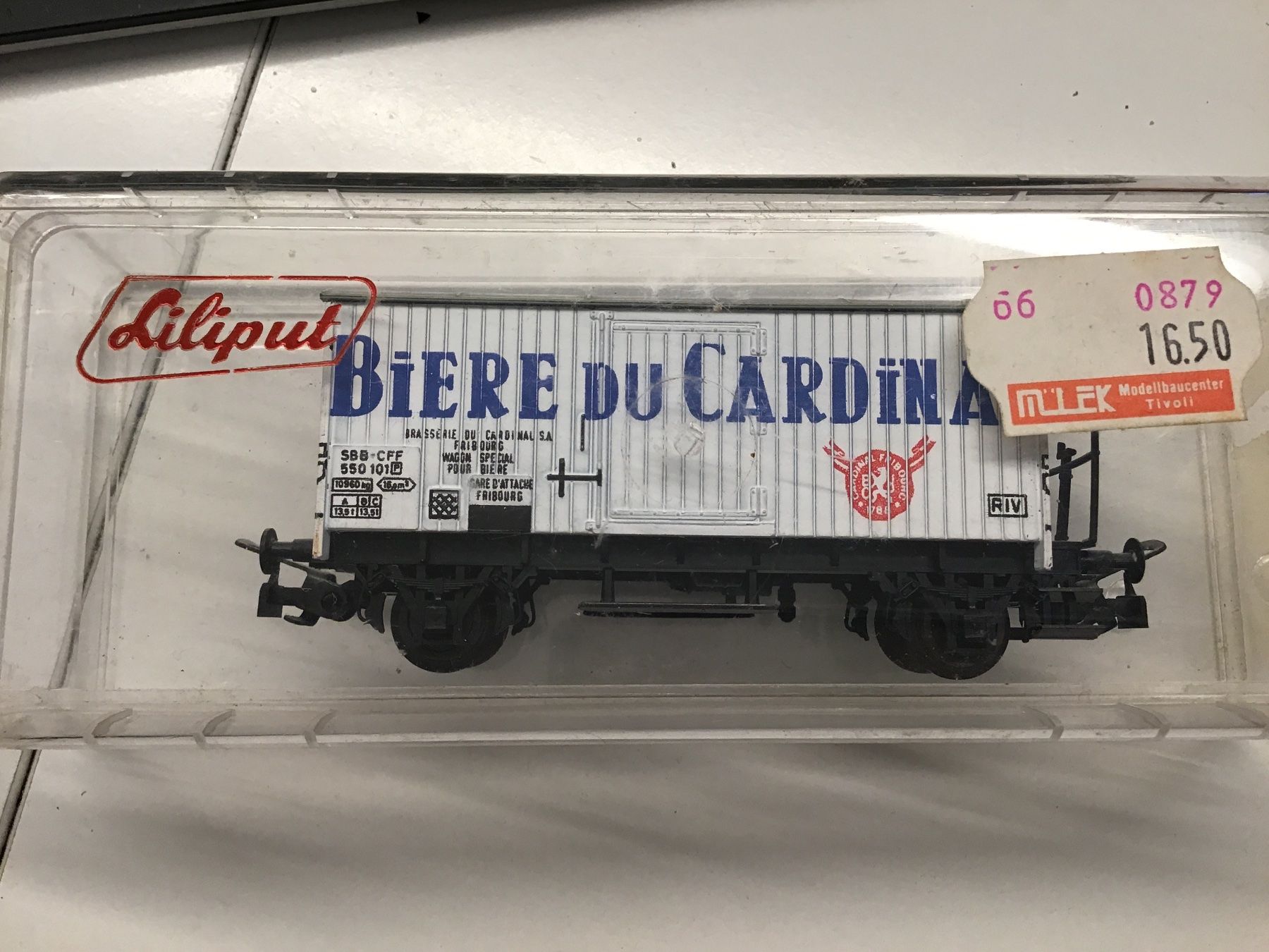 Liliput Modellini di ferrovie: Liliput Bier du Cardinal SBB CFF H0 Modellbahnwagen – Usato da Männedorf venduto da Modelle-aller-Art 1