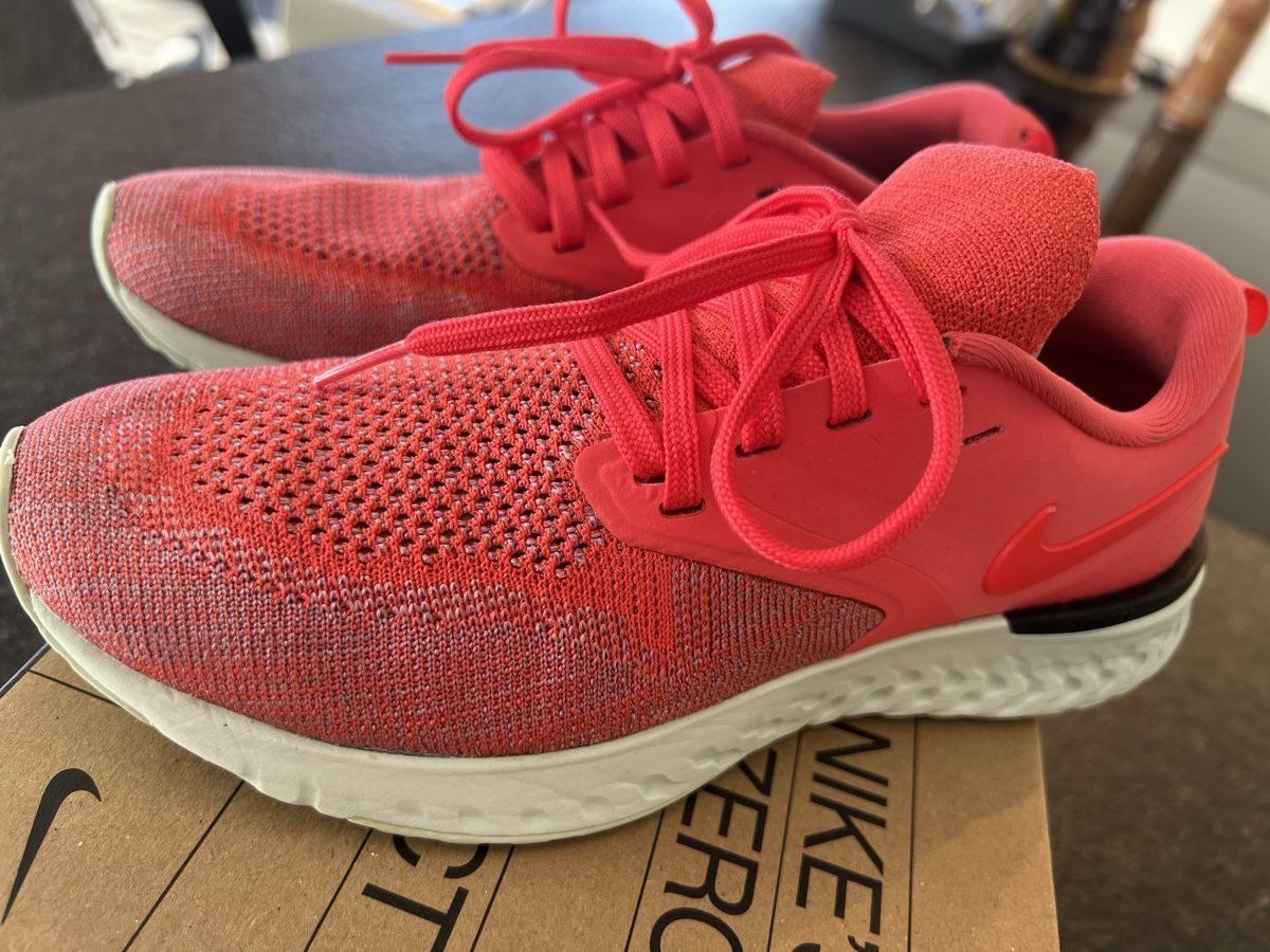 Nike Damenschuhe: NIKE Odyssey React 2 Flyknit Damen Grösse 36.5 – Gebraucht aus Hölstein von ChevalBlanc 4