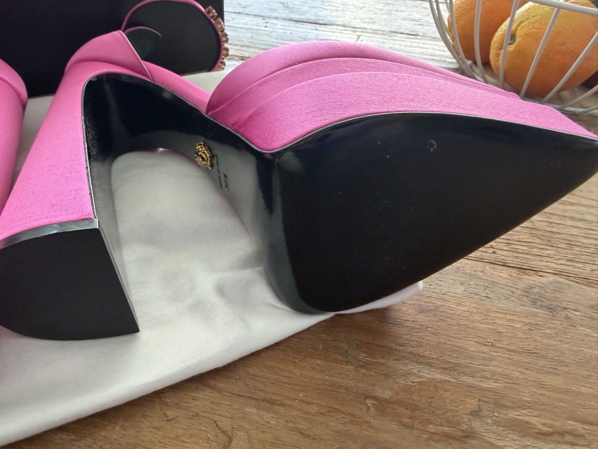 Versace Damenschuhe: Originale Versace Plateau-Pumps Pink Gr. 38.5 – Neu (gemäss Beschreibung) aus Glattpark(Opfikon) von Madametaniouska 3