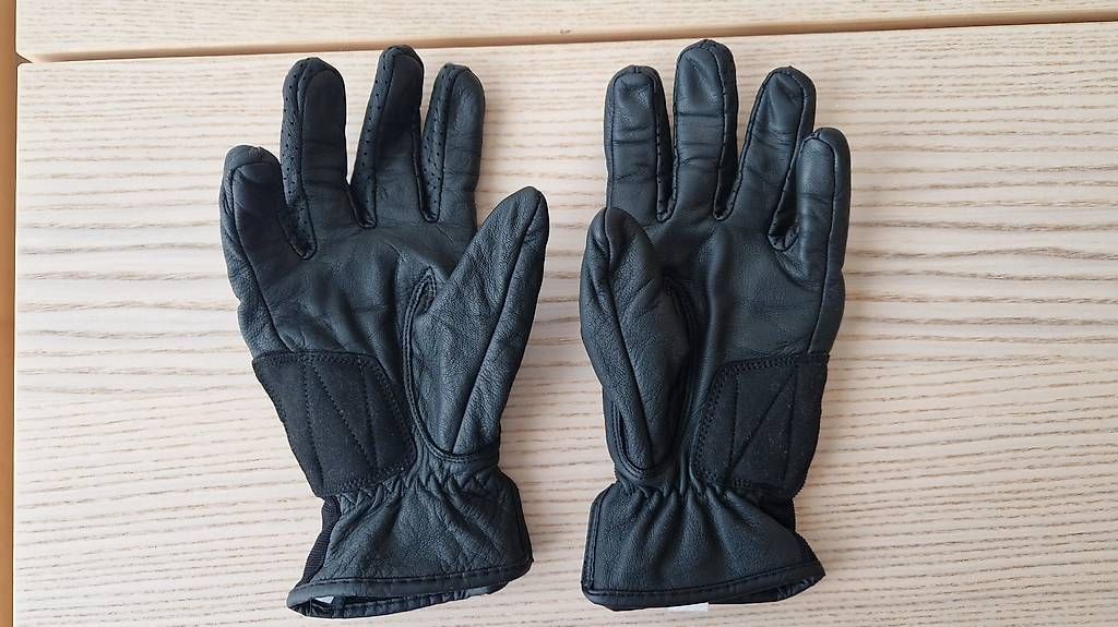 Handschuhe & Handstulpen: Neue SQ Leder-Motorradhandschuhe Grösse S – Gebraucht aus Winterthur von lorenabrunner 1