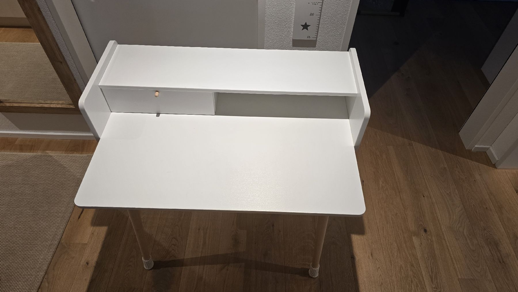 La Redoute Scrivanie: Kinderschreibtisch Zag mit Ablage – Usato da Laupen BE venduto da Sabyy 4