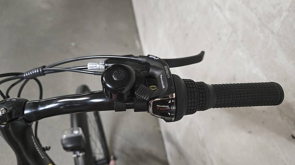 Biciclette: E-Bike Roxy Totem Elektrovelo – Usato da Luzern venduto da sabidu1 2