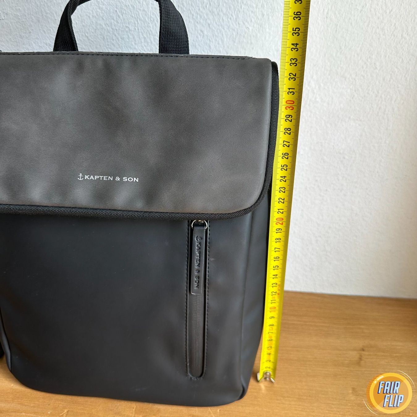 Kapten & Son Zaini: Kapten & Son Rucksack Vallen Rucksack – Usato da Luzern venduto da fairflip 5