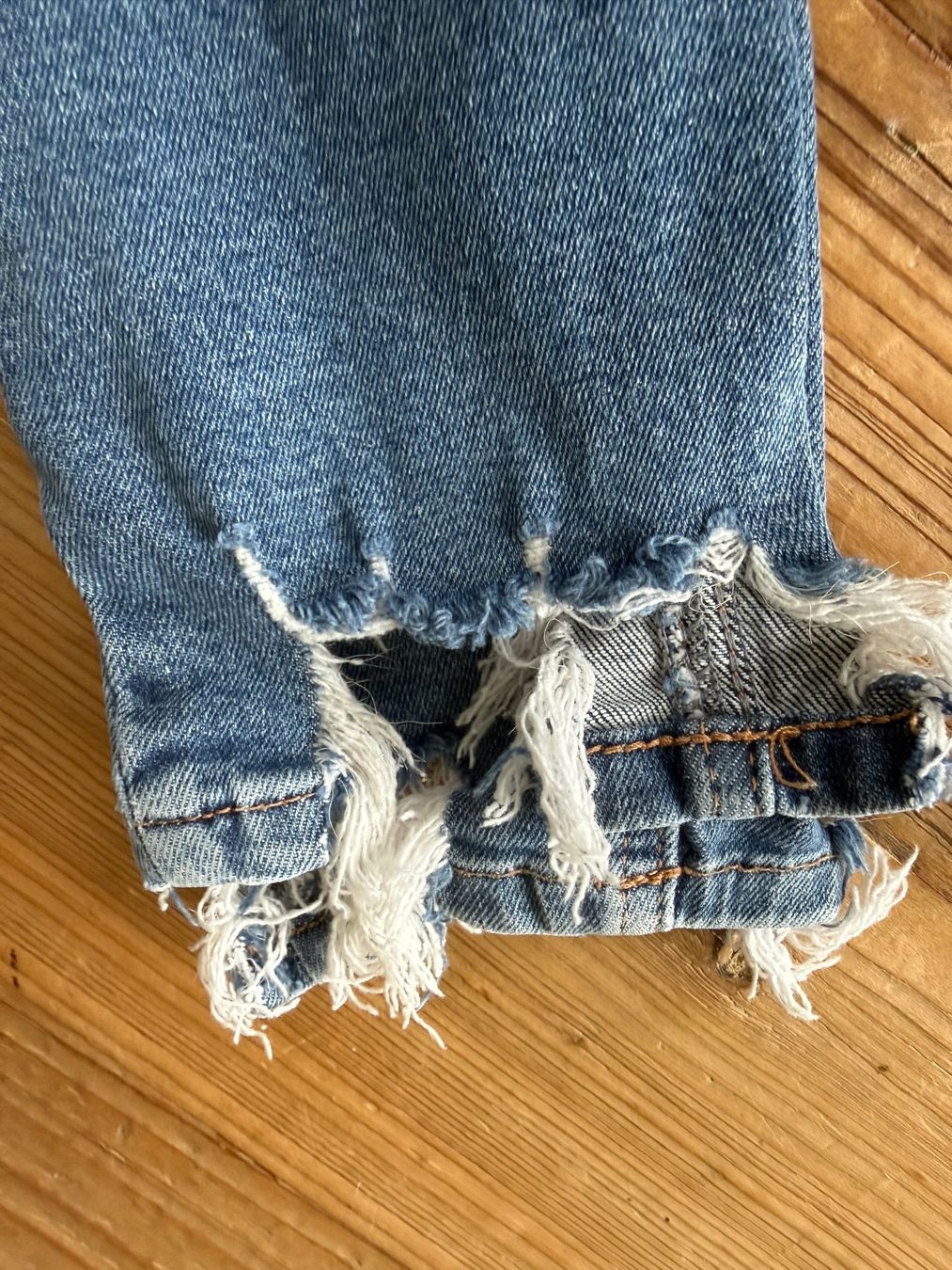 Topshop Jeans: Topshop Jeans W 26 L 32 – Usato da Kirchdorf AG venduto da coco123 5