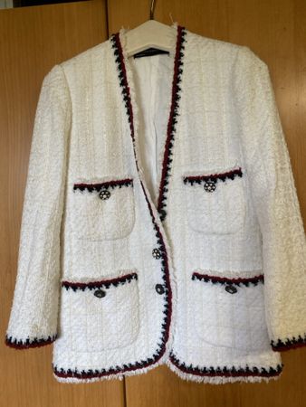 Zara Woman Bouclé Blazer Jacke, Grösse S, Top Zustand!
