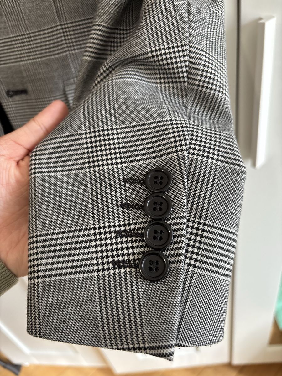 Costumes, combinaisons de sport et fonctionnelles: Topman suit – D'occasion à Confignon par Second_Hand_Ch 3