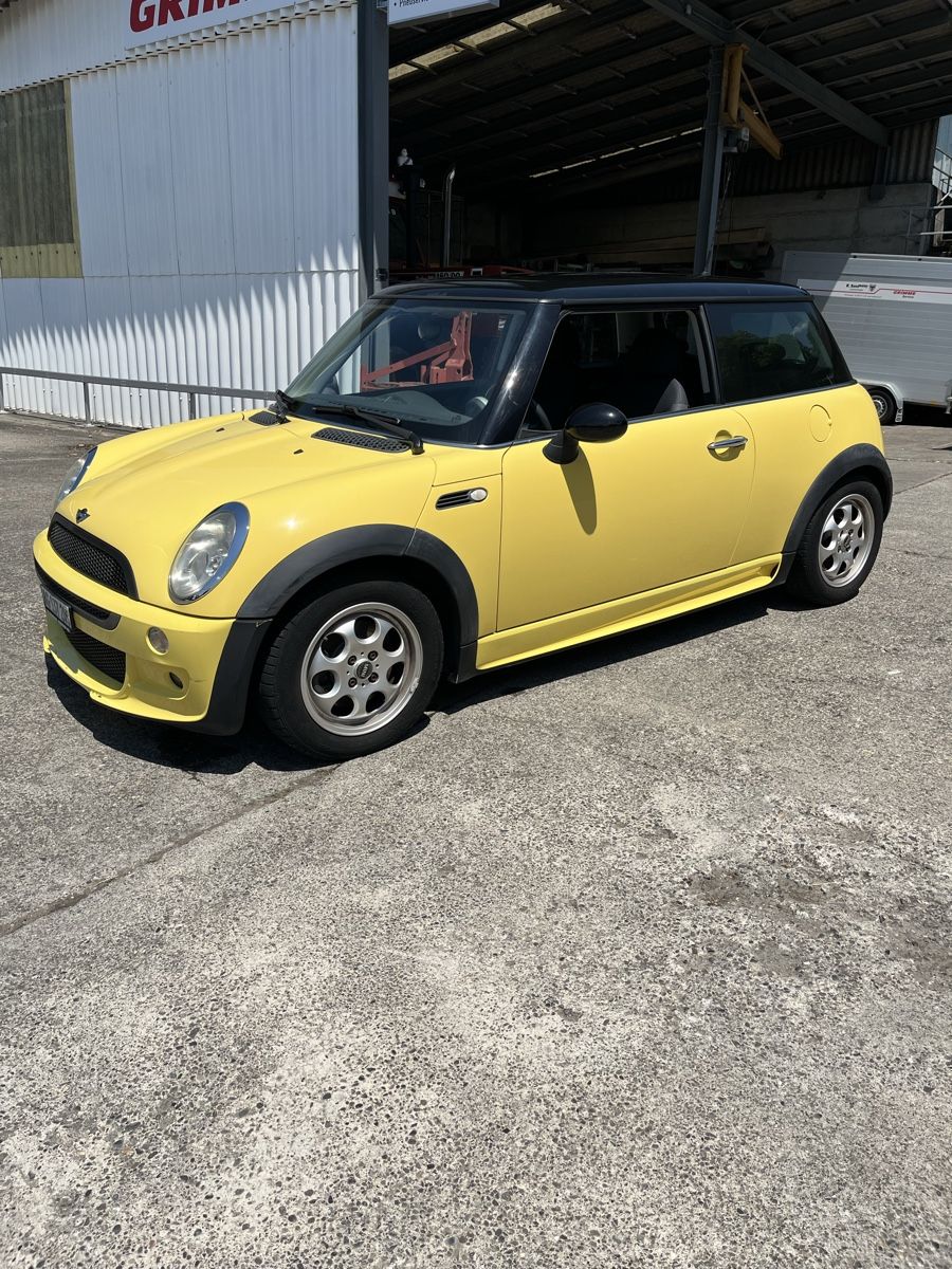 Autos: Mini Cooper – D'occasion à Seengen par L180.90