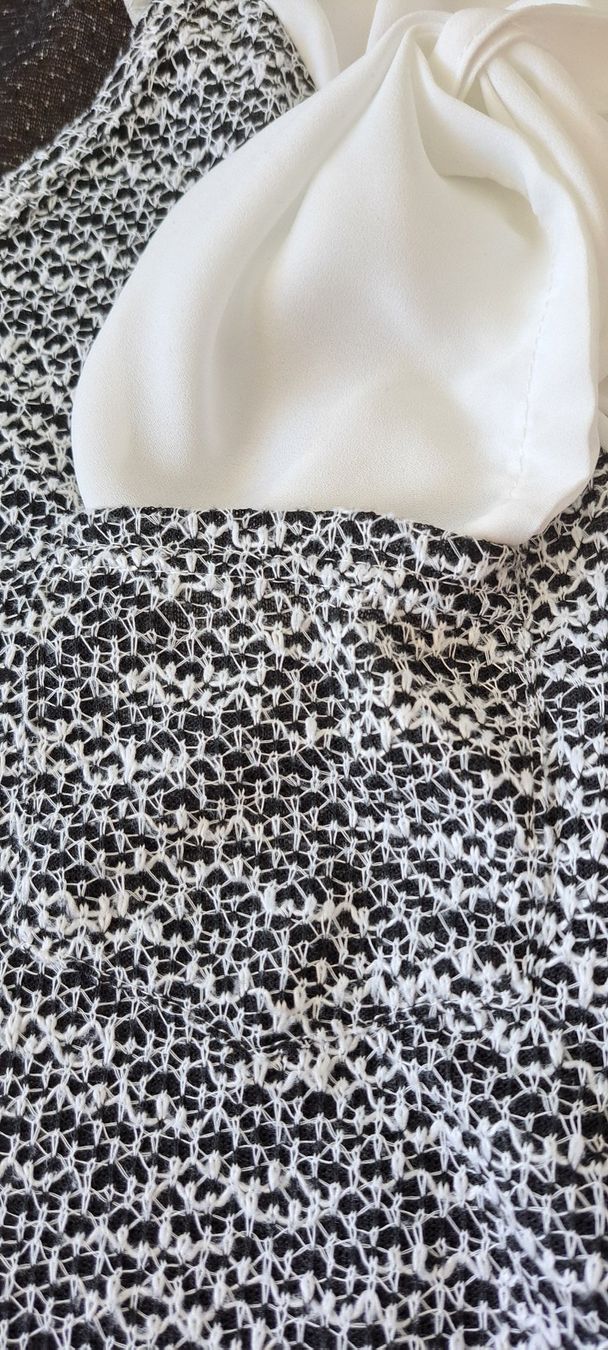 Blusen: Blouse décontractée – Gebraucht aus Le Mont-sur-Lausanne von olatiu 4