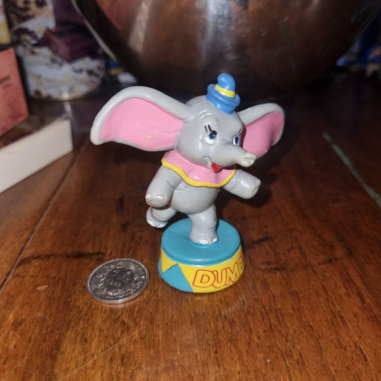 Figurine Dumbo 1987 Bully (Gebraucht) in Fribourg für CHF 3 – mit ...