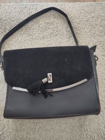 Schicke Handtasche / Umhängetasche