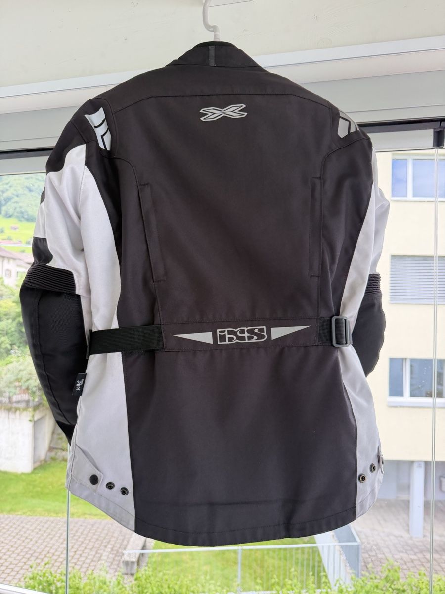 IXS Giacche: IXS Motorradjacke Damen Grösse M – Usato da Beckenried venduto da chef3945 1