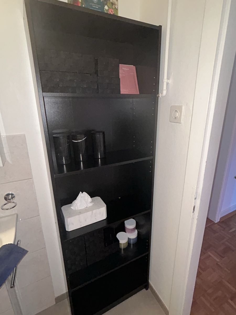 Scaffali: Dark brown high bookshelf  – Usato da Biel/Bienne venduto da zit_v5yc 3