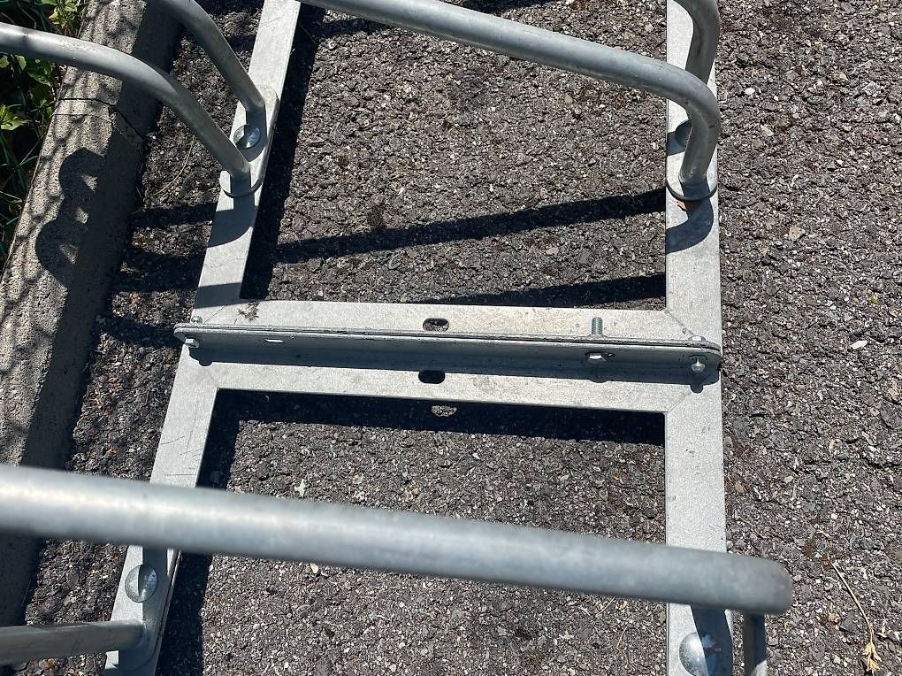 Eurokraft Cavalletti per biciclette: Support à vélos – Usato da Meyrin venduto da caribou74 1