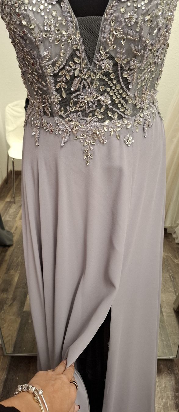 Vestiti: Abendkleid Grau mit Pailletten  – Nuovo (secondo la descrizione) da Uster venduto da VMT. 2