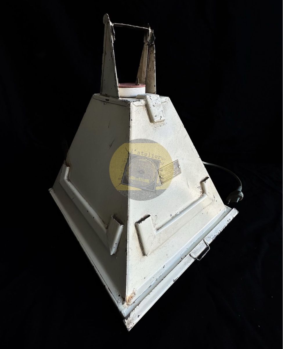 Lampen: Lampe – Gebraucht aus Martigny-Croix von ces_vr9x