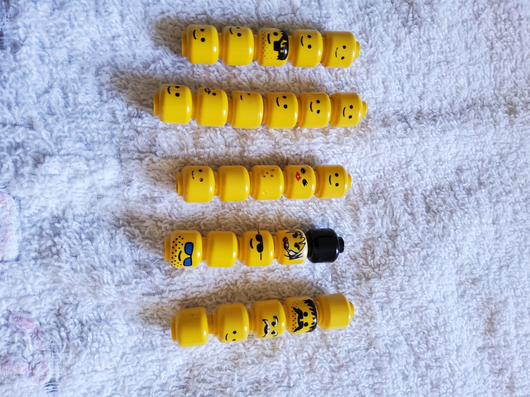 Lego Giocattoli: Lego Figuren Kôpfe – Usato da Zürich venduto da Dalicelik