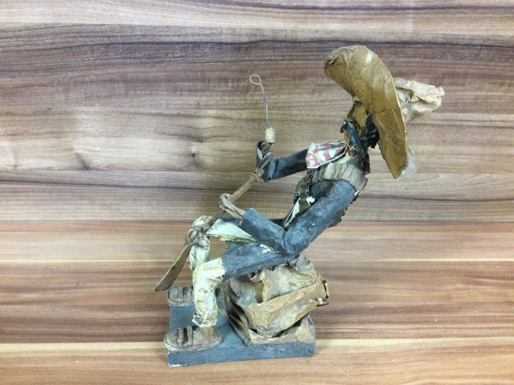 Statuette: Alte Pappmache Figur mit Gewehr Mexico – Usato da Wangen SZ venduto da kuriosum12 2