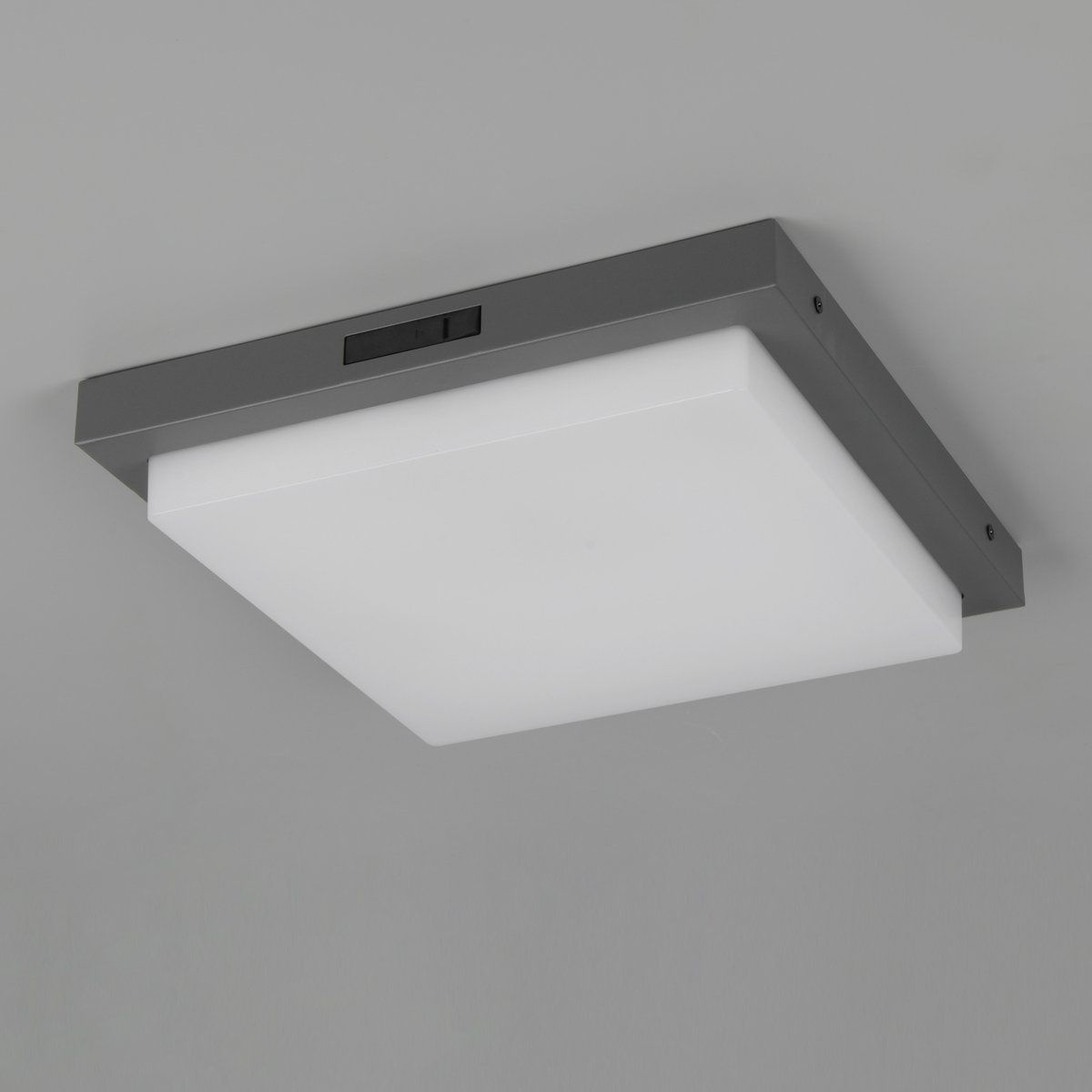 Lampadari & plafoniere: LED Aussen Deckenleuchte, 30 cm x 30 cm – Nuovo (secondo la descrizione) da Kreuzlingen venduto da Smart-Light 2