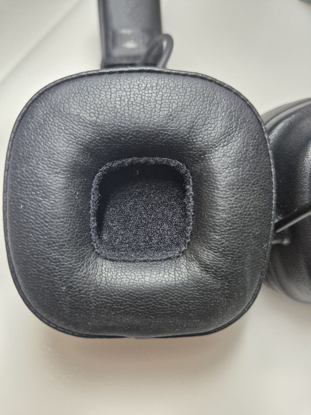 Marshall Cuffie: Marshall Major IV Bluetooth Kopfhörer schwarz – Usato da Steffisburg venduto da BausE 8