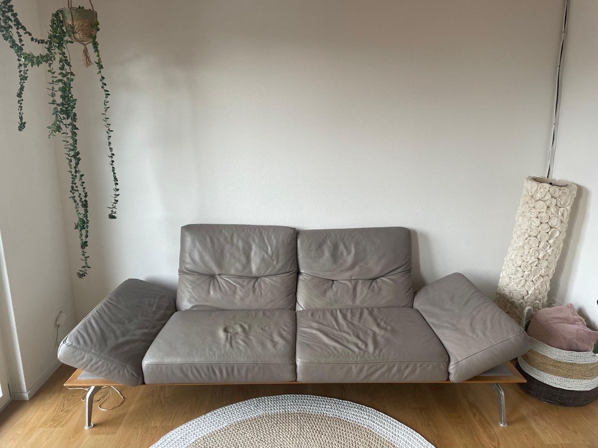 Divani: Elegante Leder Couch / Sofa der Marke Musterring – Usato da Frauenfeld venduto da Fubech