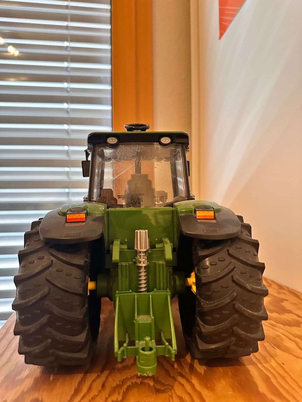 Bruder Giocattoli: Bruder John Deere mit Frontlader und Holzspalter – Usato da Hasliberg-Reuti venduto da Migi79 3