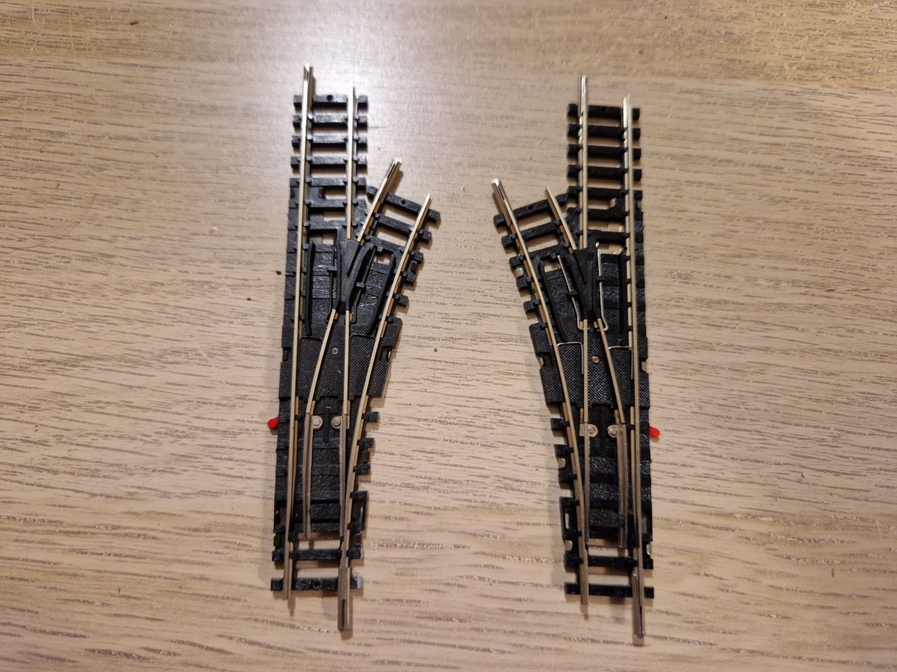 Trix Modellini di ferrovie: Minitrix weichen 4961 + 4963 (2) – Usato da St-Aubin-Sauges venduto da tantome