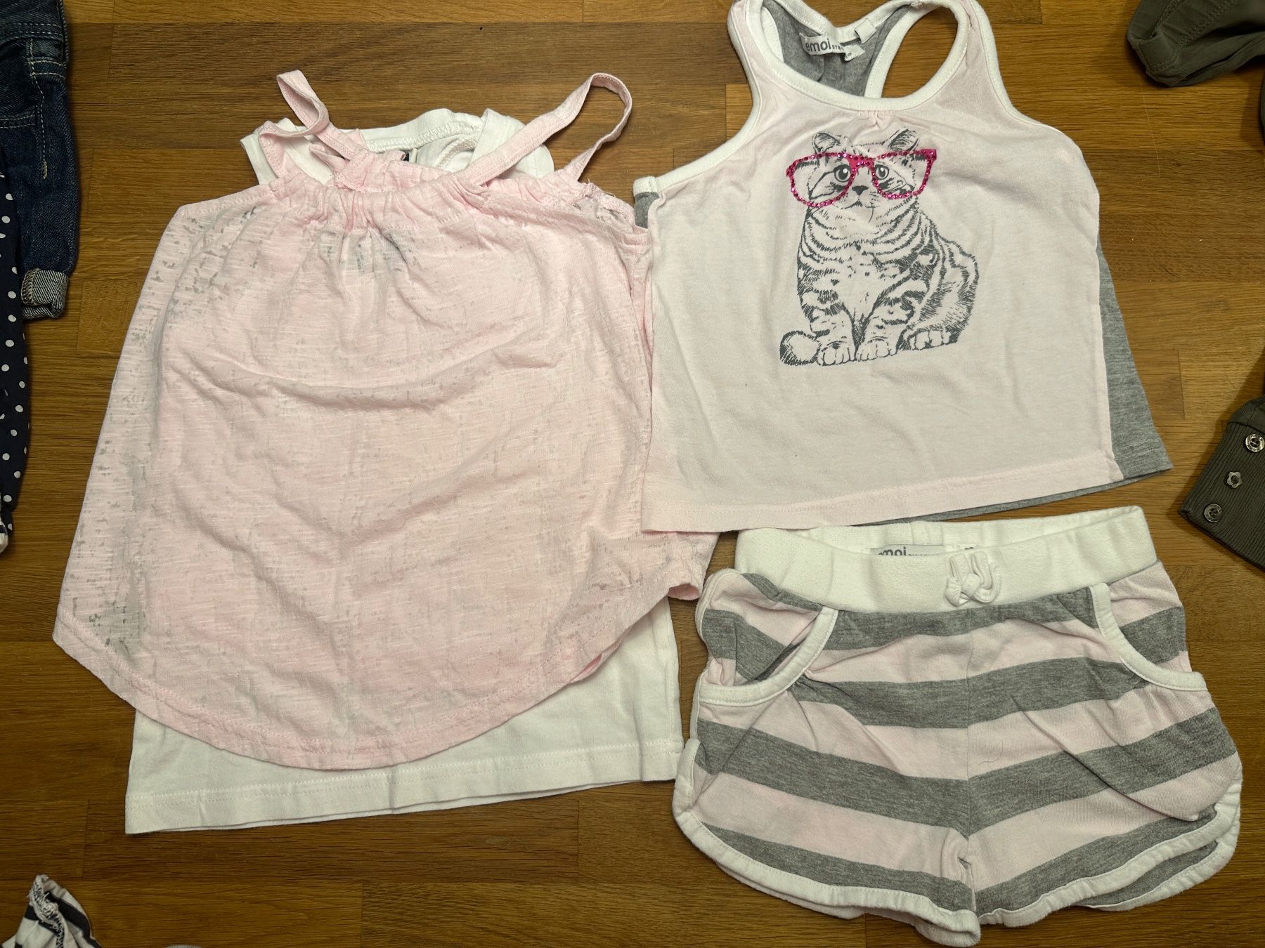 Lotti & Set di vestiti: Kinderpaket 15 Teile Gr. 86 – Usato da Zürich venduto da JuliaSp 1