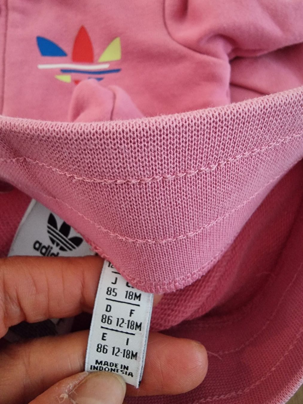 Adidas Lotti & Set di vestiti: Trainingsanzug Adidas, 86 – Usato da Buttikon SZ venduto da Limo180 5