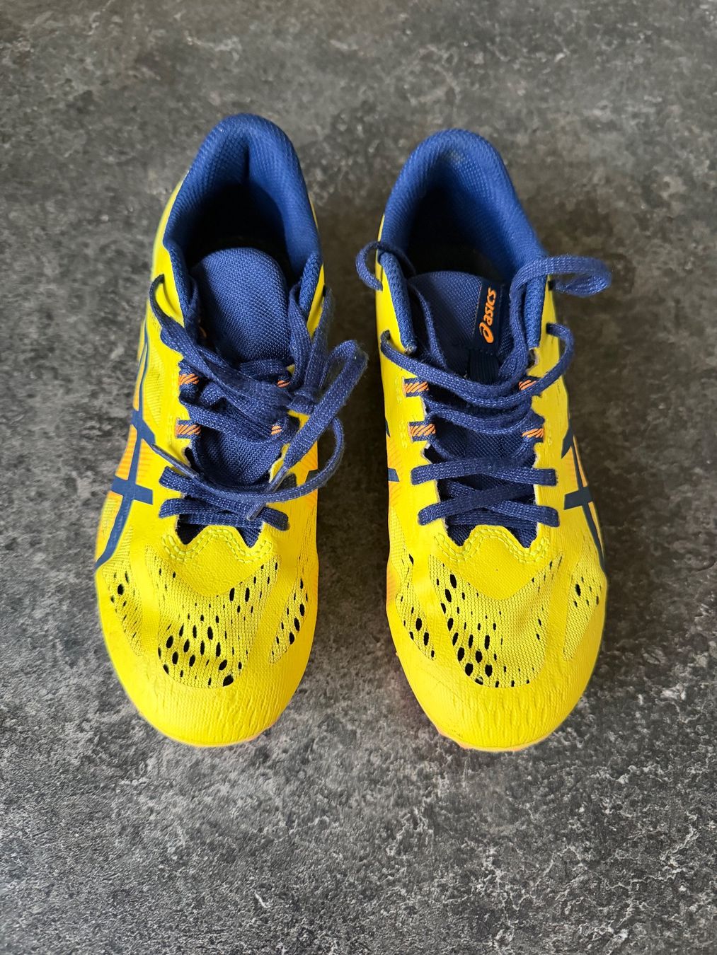 Asics Herrenschuhe: Nagelschuhe – Gebraucht aus Lachen SZ von Mavi8808 2