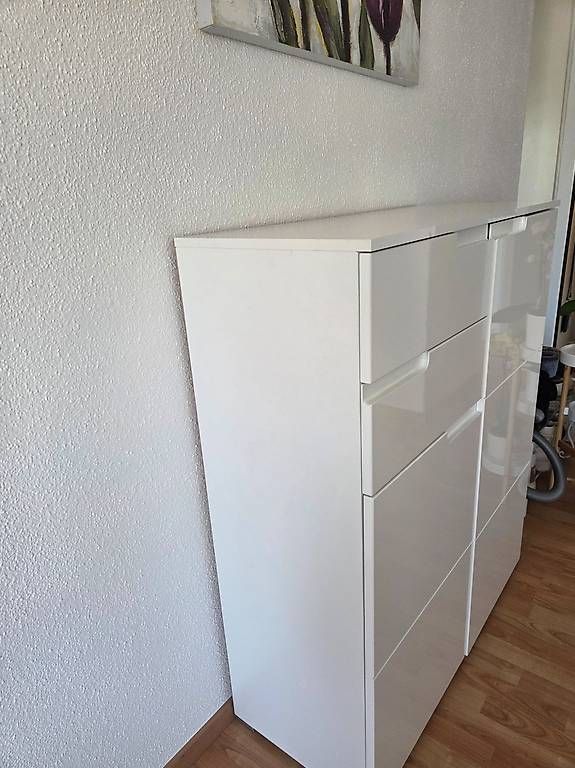 Kommoden: Kommode/Highboard weiss hochglanz – Gebraucht aus Wängi von Bibo4. 2