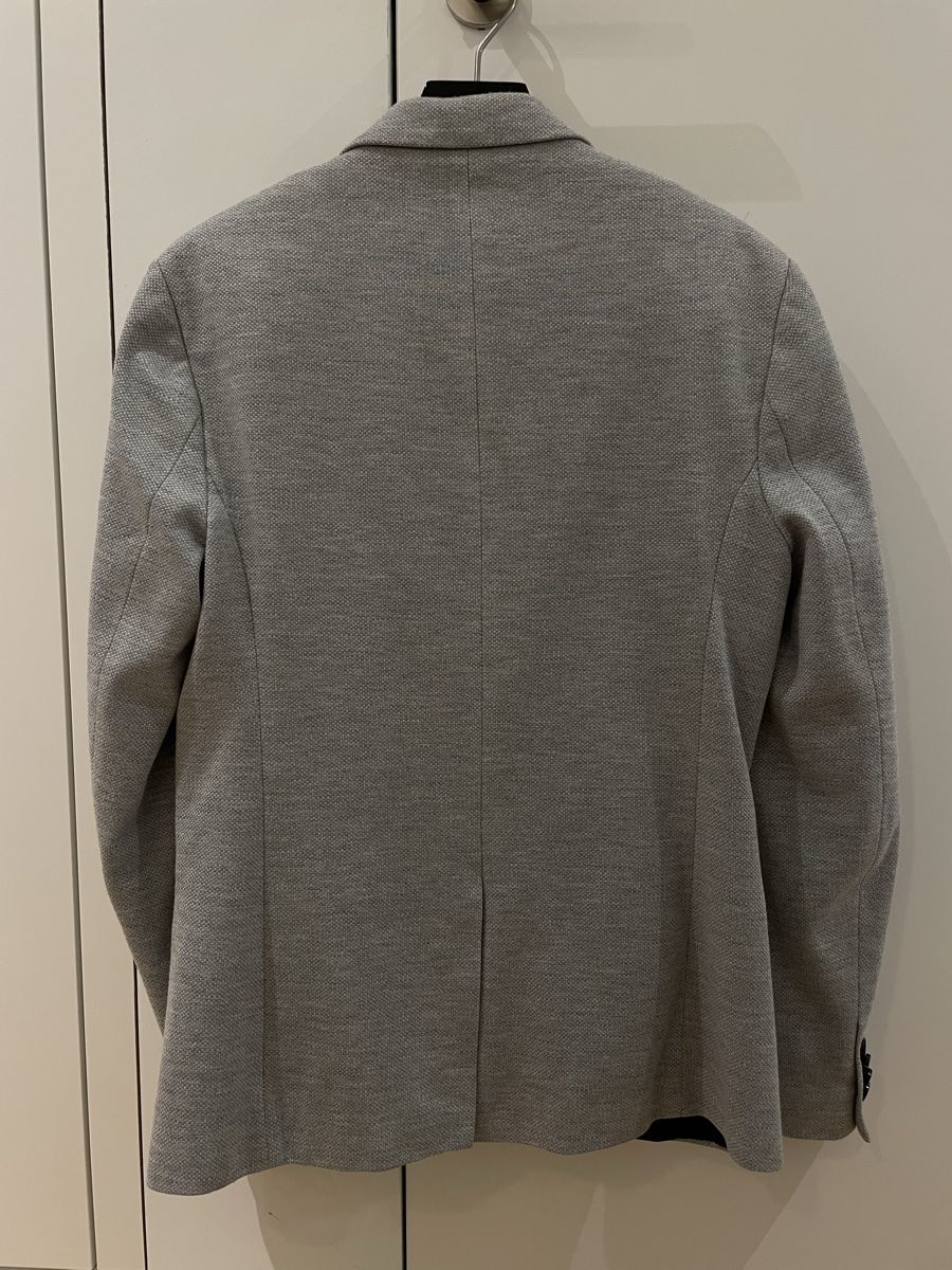 Zara Jacken: Zara Essentials Blazer in Grey Size M Good Condition – Gebraucht aus Zürich von Adil12 1