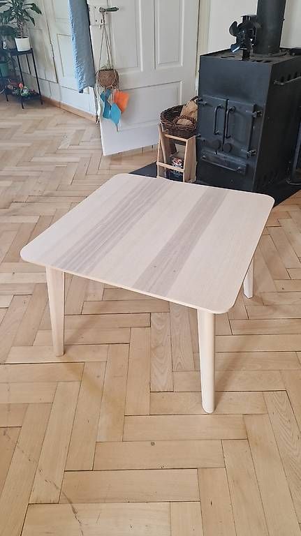 Tavoli: Beistelltisch Ikea – Usato da St. Gallen venduto da mar_986q 2
