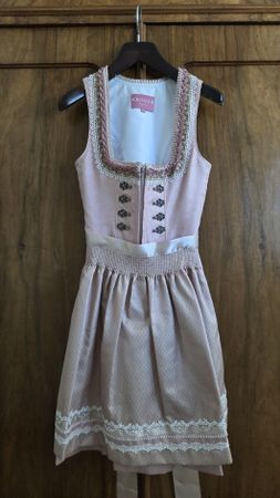 Krüger Madl Dirndl in Rosa Gr. 32