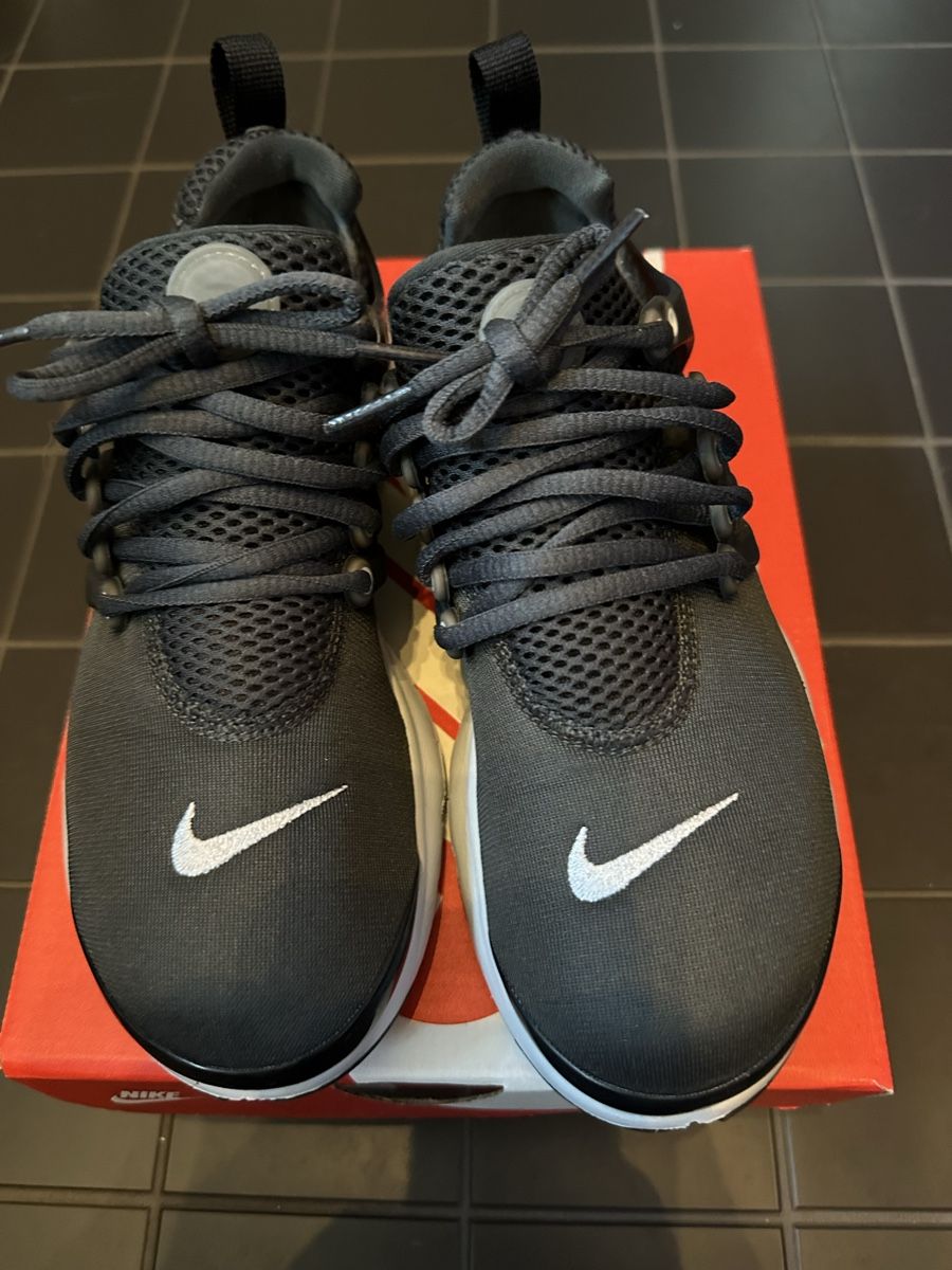 Nike Scarpe da uomo: Nike Presto Schwarz Grösse 36 – Usato da Bern venduto da Shininglove
