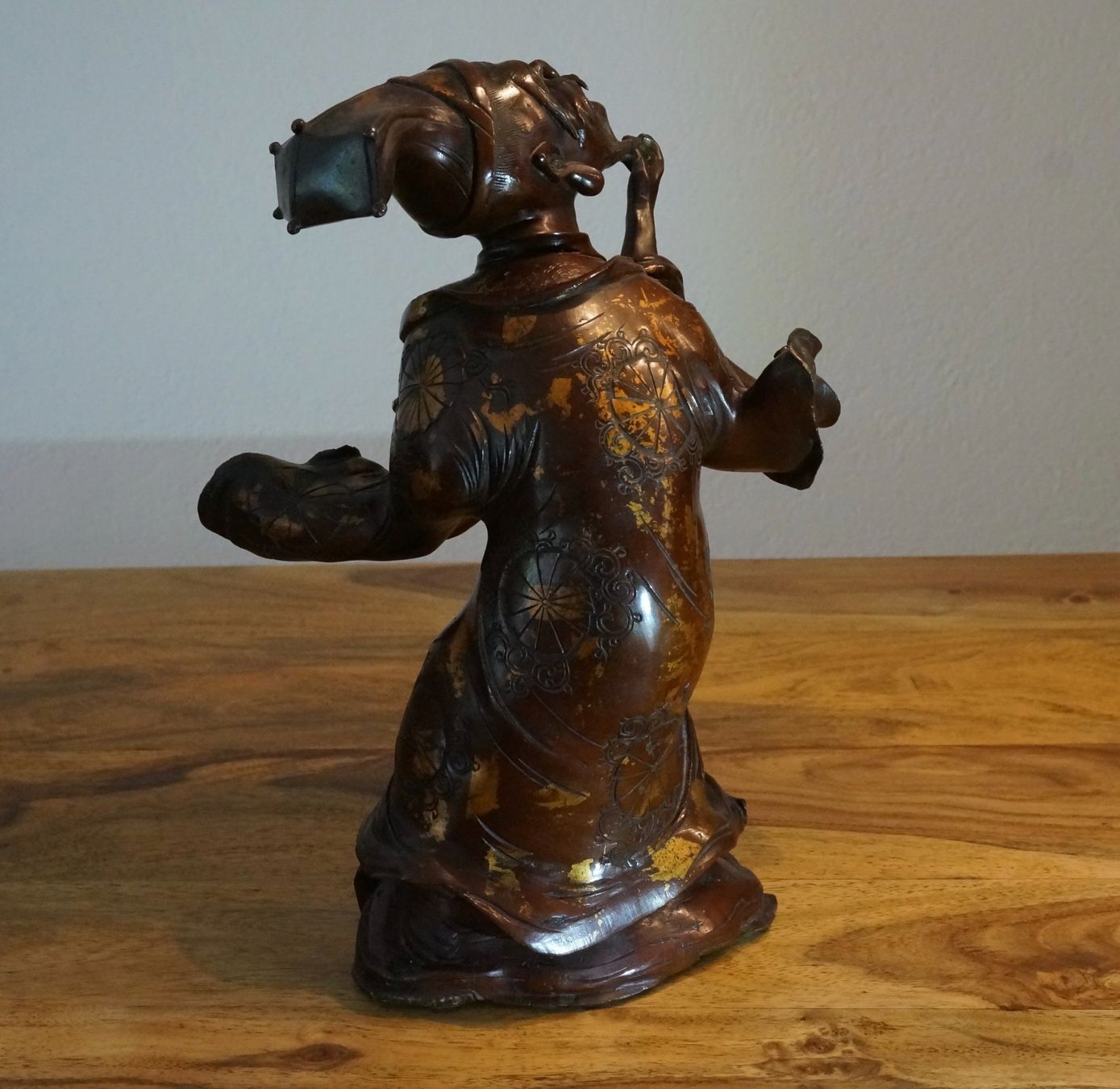 Skulpturen & Statuen: Japanisches Bronze-Okimono Edo- oder Meiji-Periode – Gebraucht aus Spreitenbach von Salesmanship 7