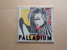 Paladium  CH 81  orig. Aussenhülle & Beilage