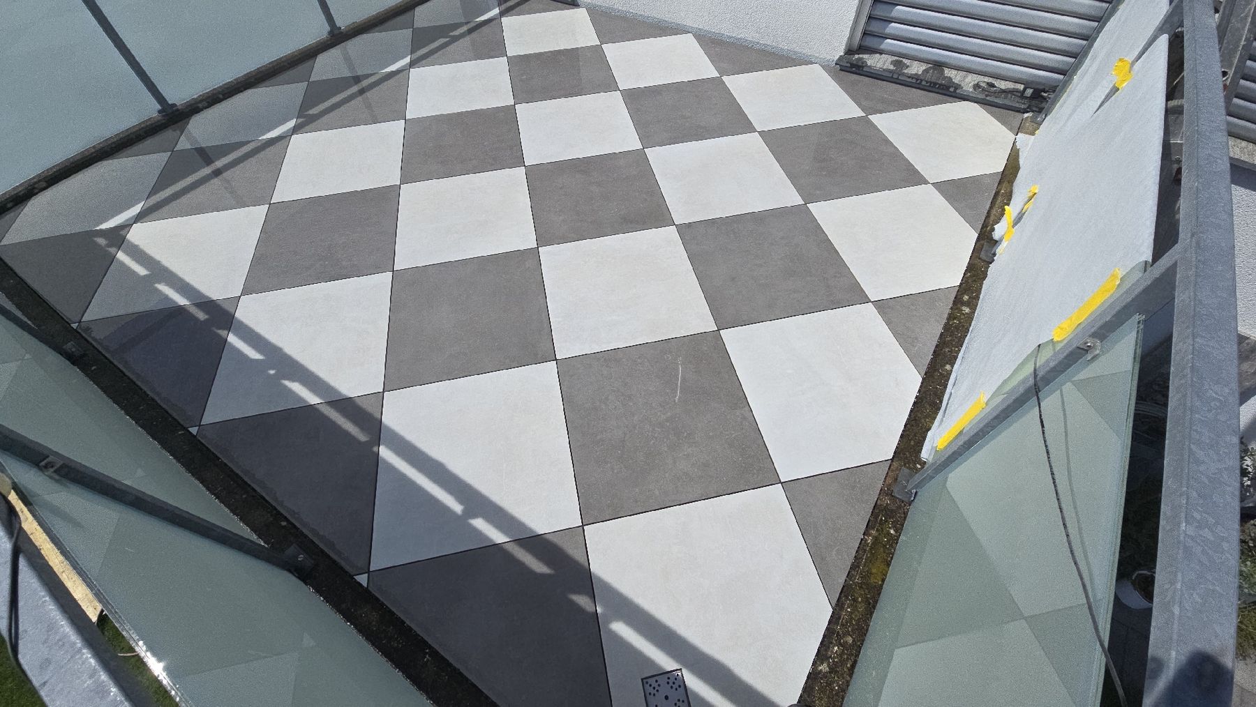 Rivestimenti per pavimenti: Restposten Keramikplatten/Gartenplatten 20mm – Nuovo e nell'imballaggio originale da Salmsach venduto da hus_fy8n