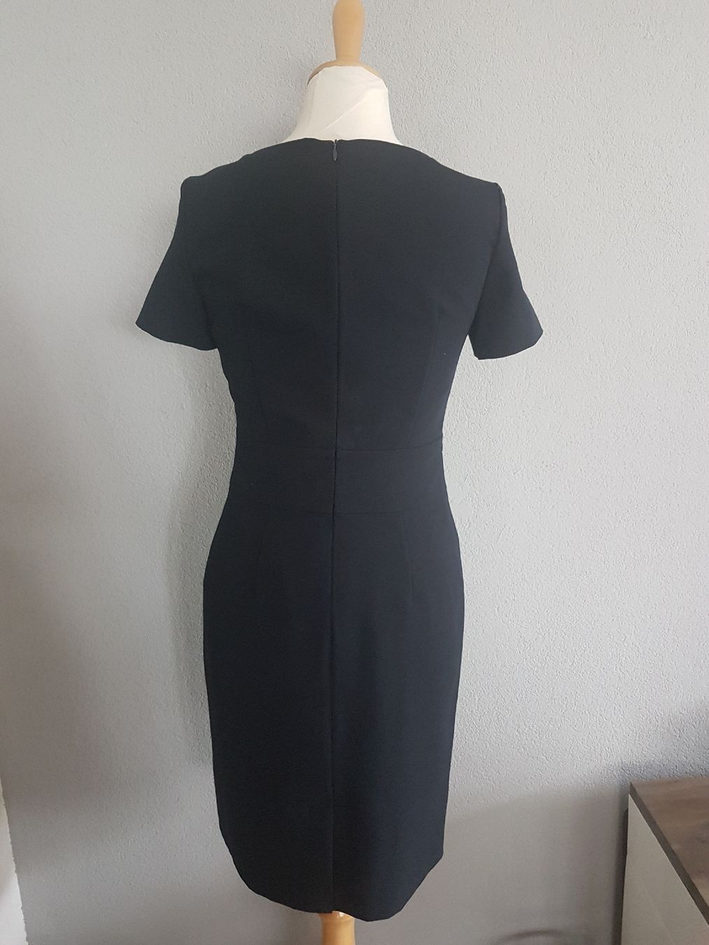 Kleider: Business Kleid dunkelblau – Gebraucht aus Zürich von flolo 3