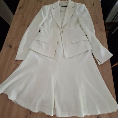 Damen Kostüm Rock und Blazer weisse Grösse M