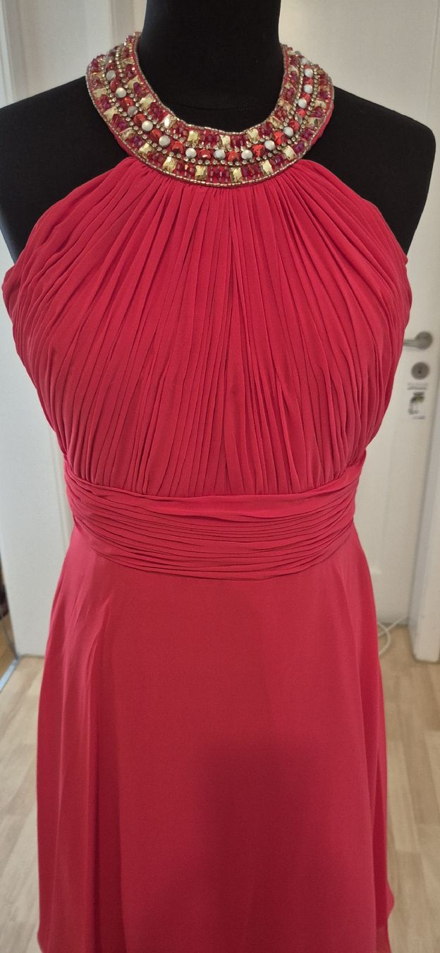 Vestiti: Rotes Cocktailkleid Grösse 40 – Usato da Schwyz venduto da Vesparider01 1